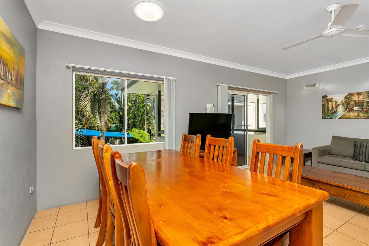 Cairns Reef Apartments & Motel Exterior photo