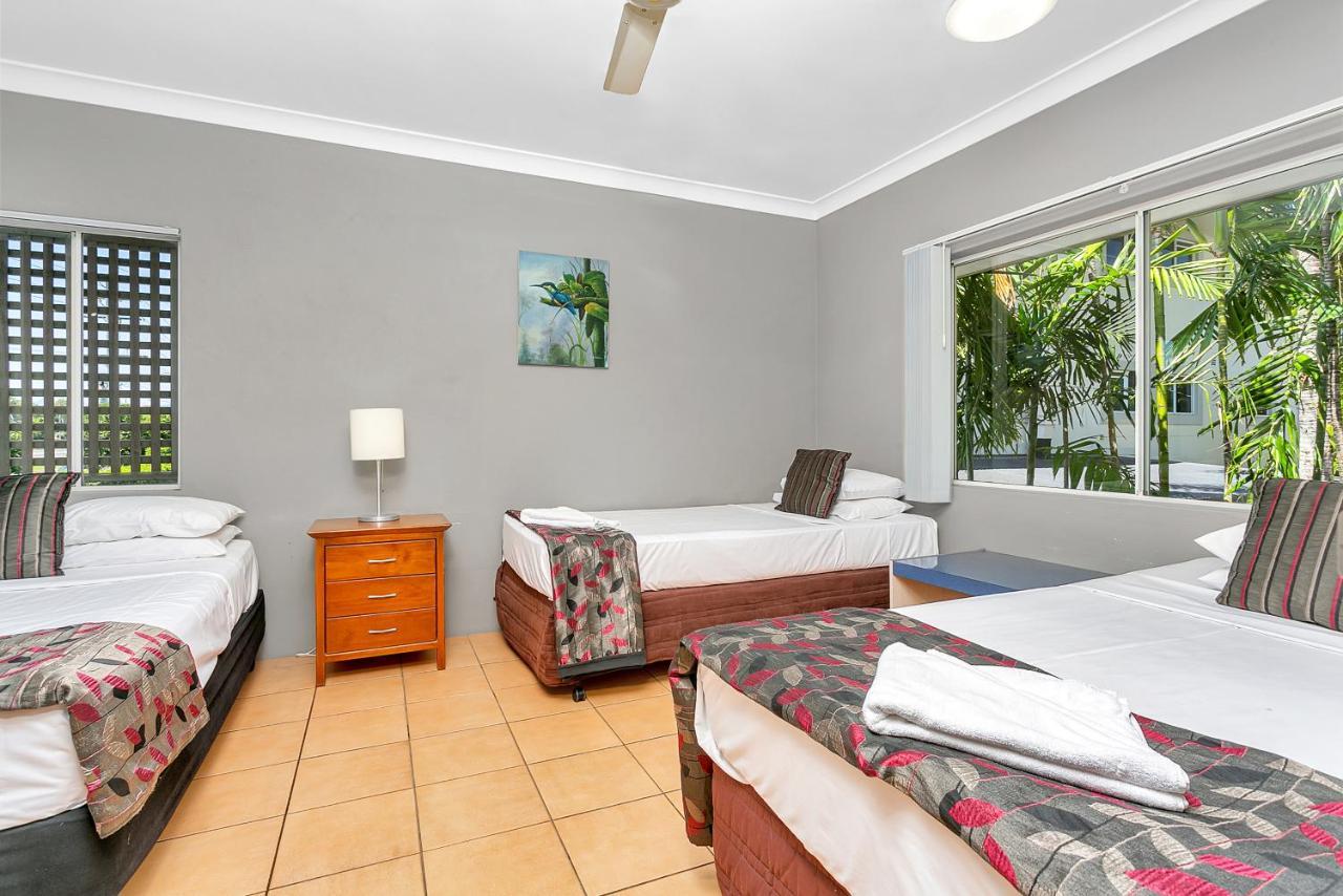 Cairns Reef Apartments & Motel Exterior photo